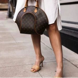 Authentic louis vuitton ellipse!!